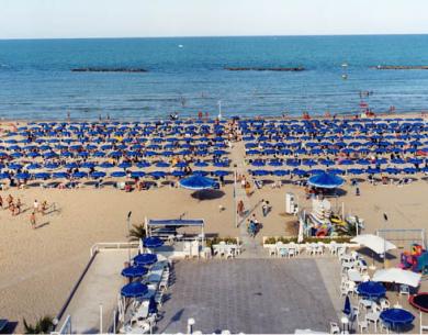 hotelpalmarosa it offerta-di-maggio-in-hotel-sul-mare-di-roseto-degli-abruzzi 014
