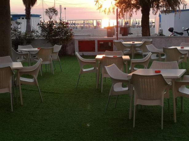 hotelpalmarosa it speciale-notti-gratis-a-roseto-degli-abruzzi-in-hotel-con-camere-fronte-mare 016